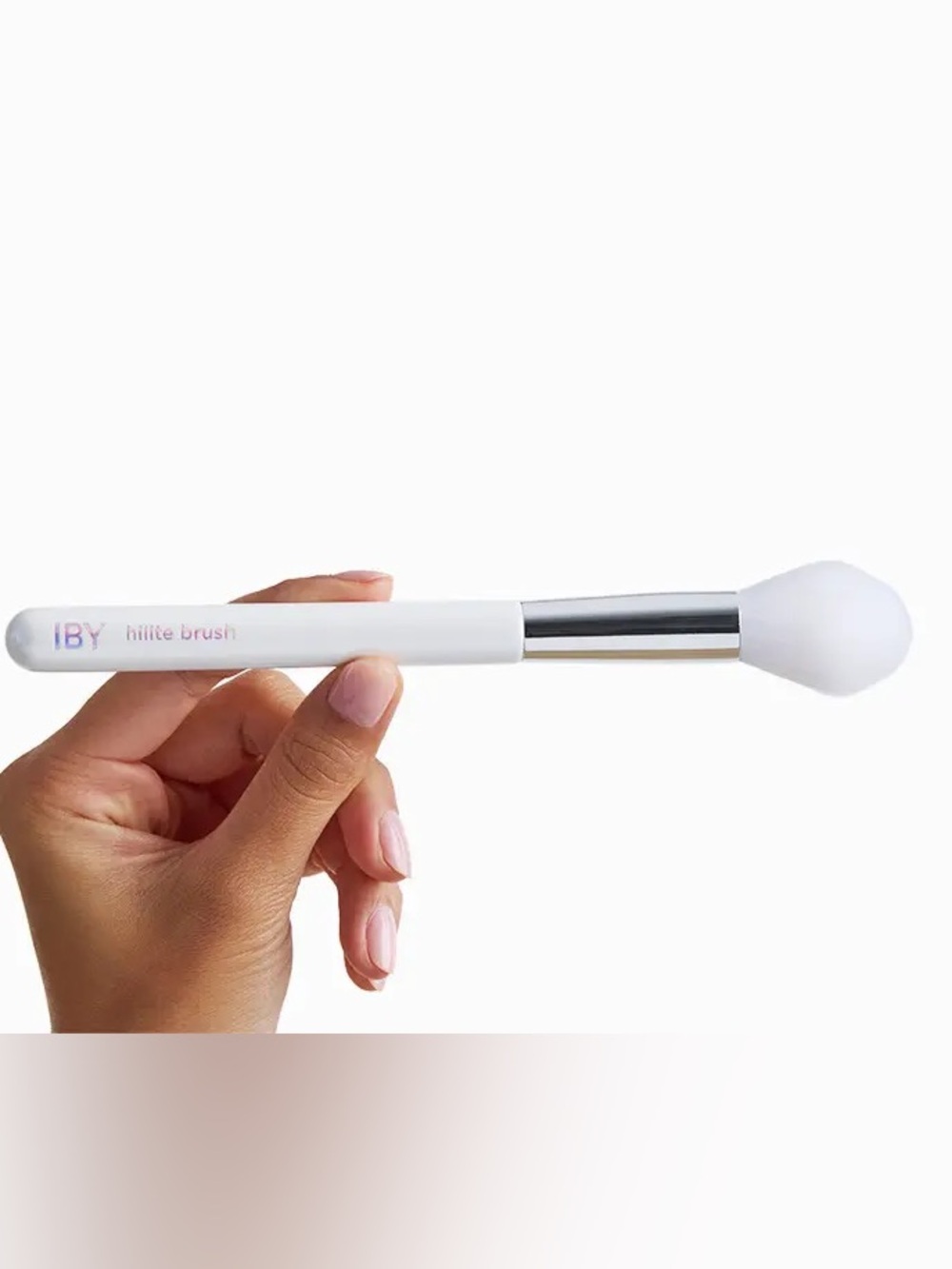 IBY BEAUTY Hilite Powder Brush -  Makeup Applicator